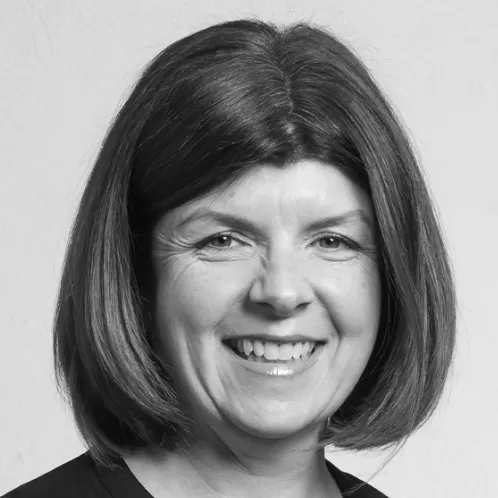 Leigh Oxley, Office Manager